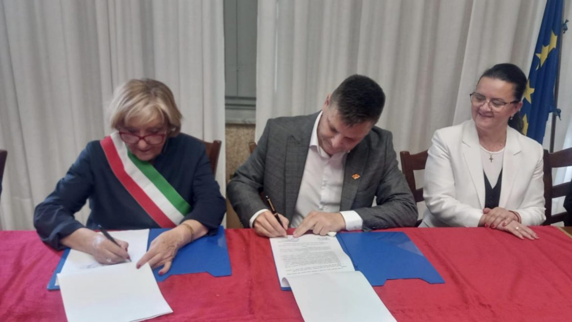 522617677_1076893394580535_4933693063766443702_n