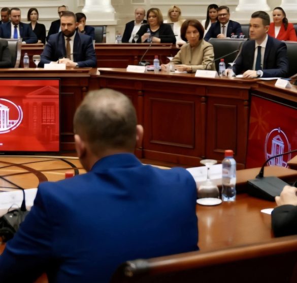 588654904_1182553617347845_2528940061616286126_n